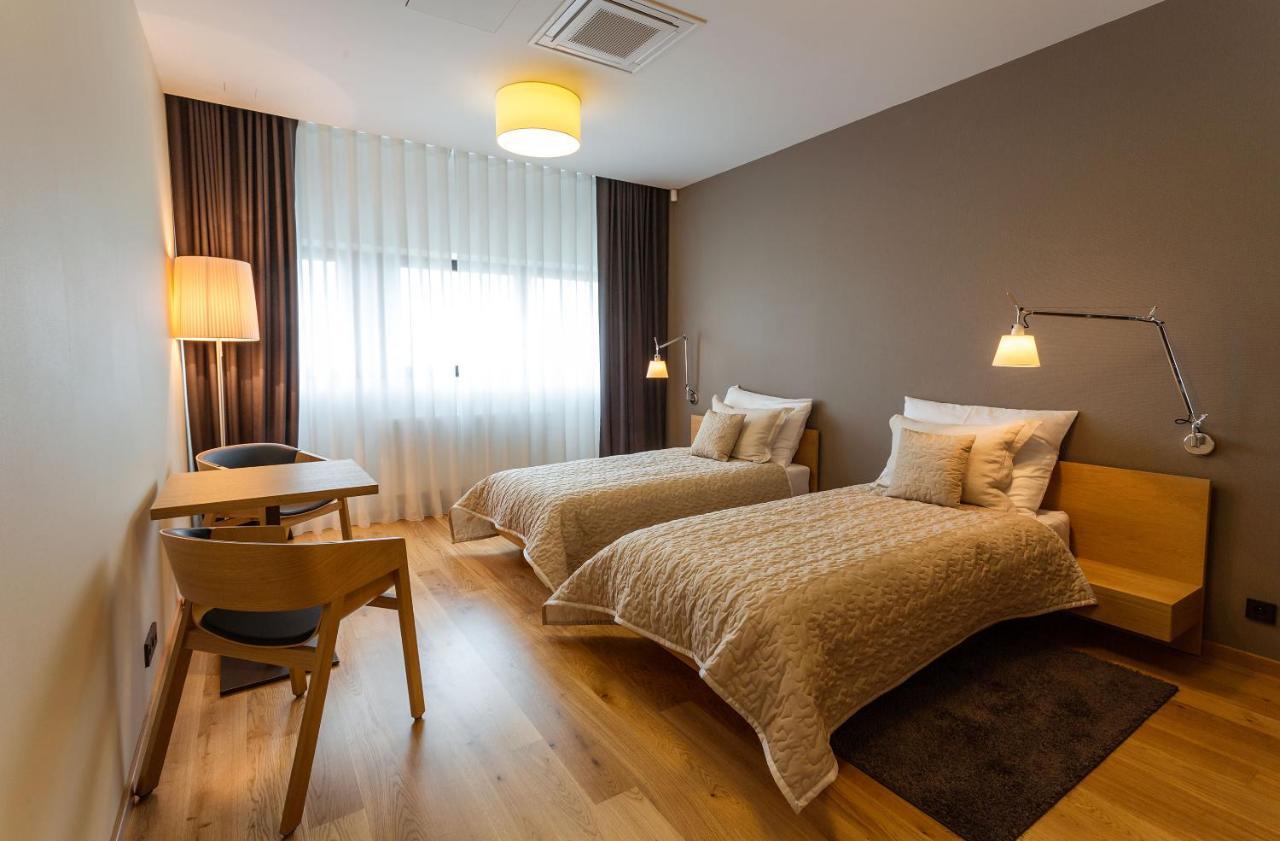 Vinarstvi Obelisk Bed & Breakfast Valtice Exterior photo