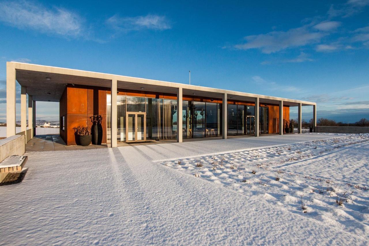 Vinarstvi Obelisk Bed & Breakfast Valtice Exterior photo